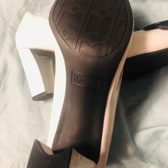 Peep toe Nickel shoe - Picture 4 of 8